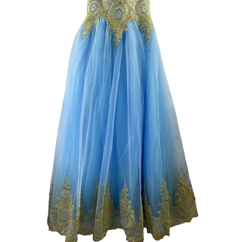 Women's Gold Lace Ball Gown Elegant Dress - Picture 5 of 7